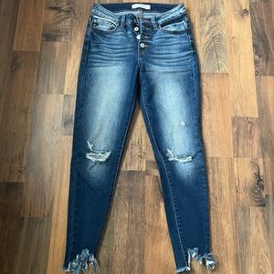 Kancan 4-Button Skinny Jean